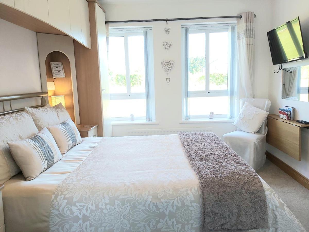 Boutique Country House Aldergrove Crumlin  Екстериор снимка