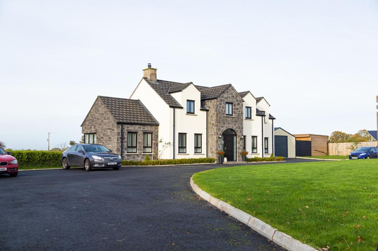 Boutique Country House Aldergrove Crumlin  Екстериор снимка
